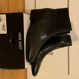 Nine West Black Leather Booties Never Worn
